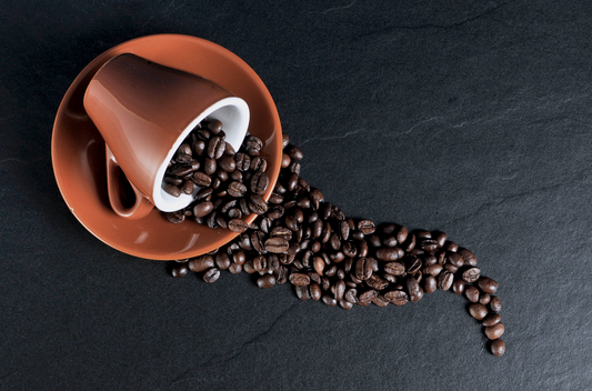 Boire du café : la caféine est-elle dangereuse pour la santé ?